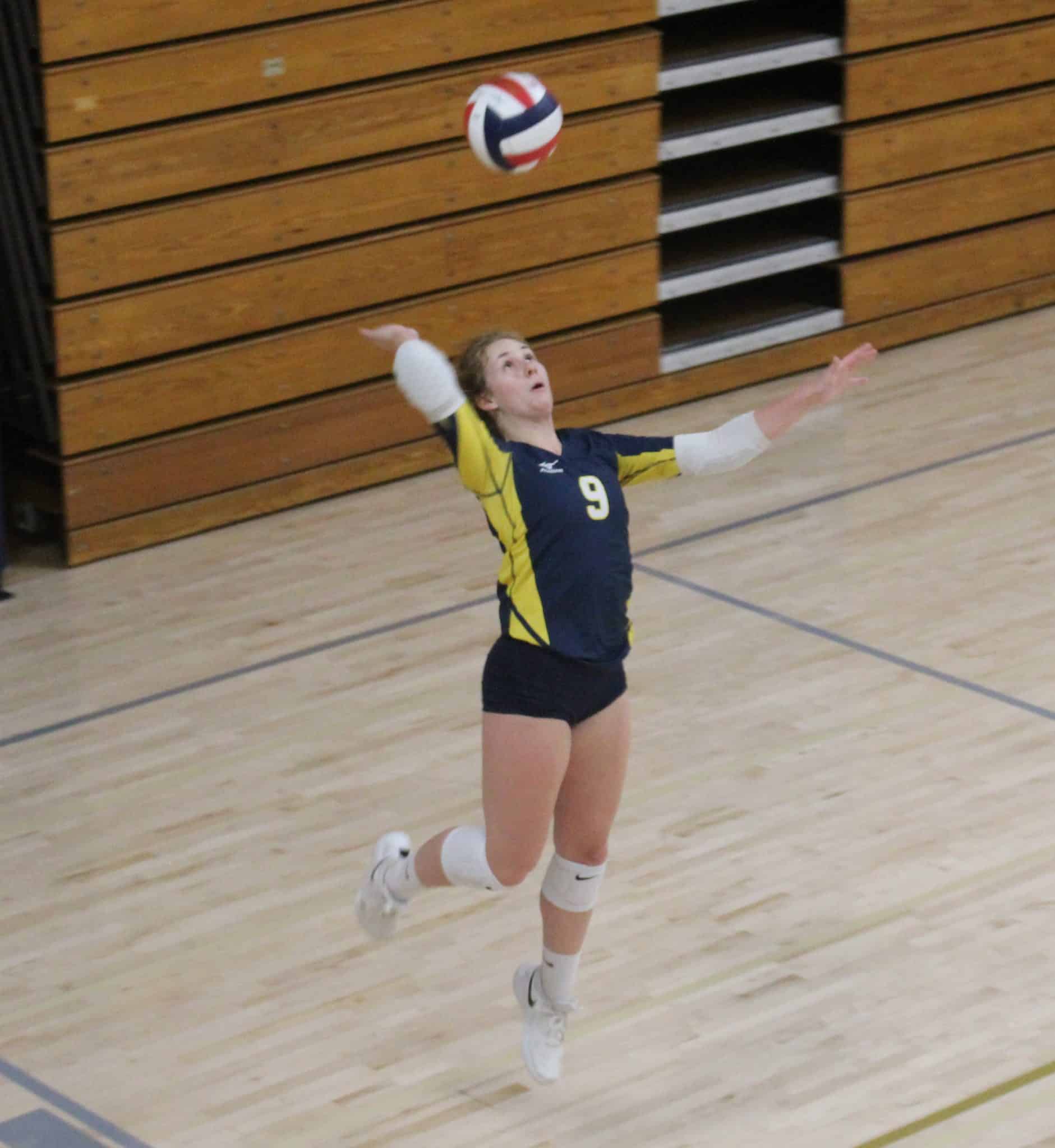 After taking down Medford 3-2, Hatchet spikers win pair at quad