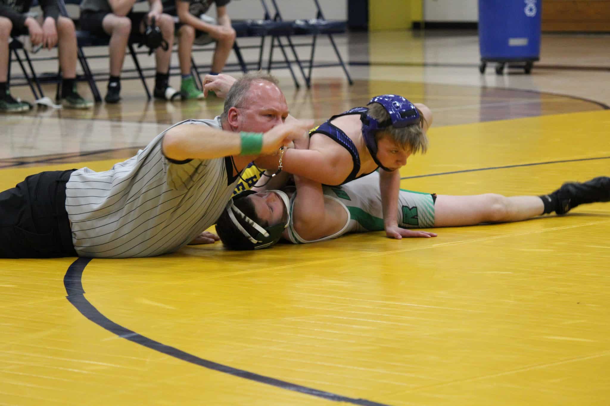 Hatchet grapplers dominate Rhinelander 63-9: Tomahawk wins 12-of-14 matches, including 7 pins