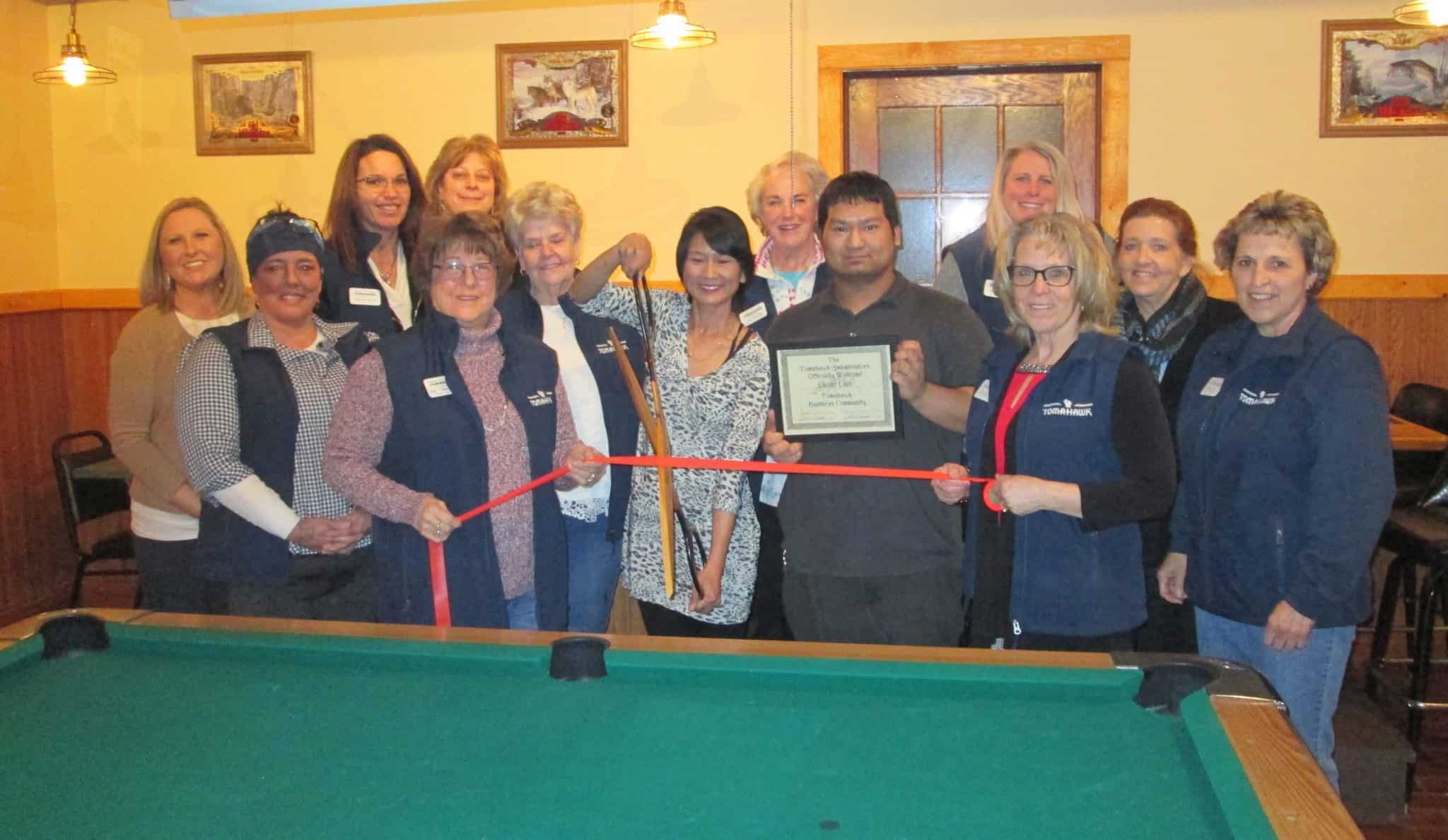 Tomahawk Ambassadors welcome Clover Club Thai Restaurant Bar and Grill to community