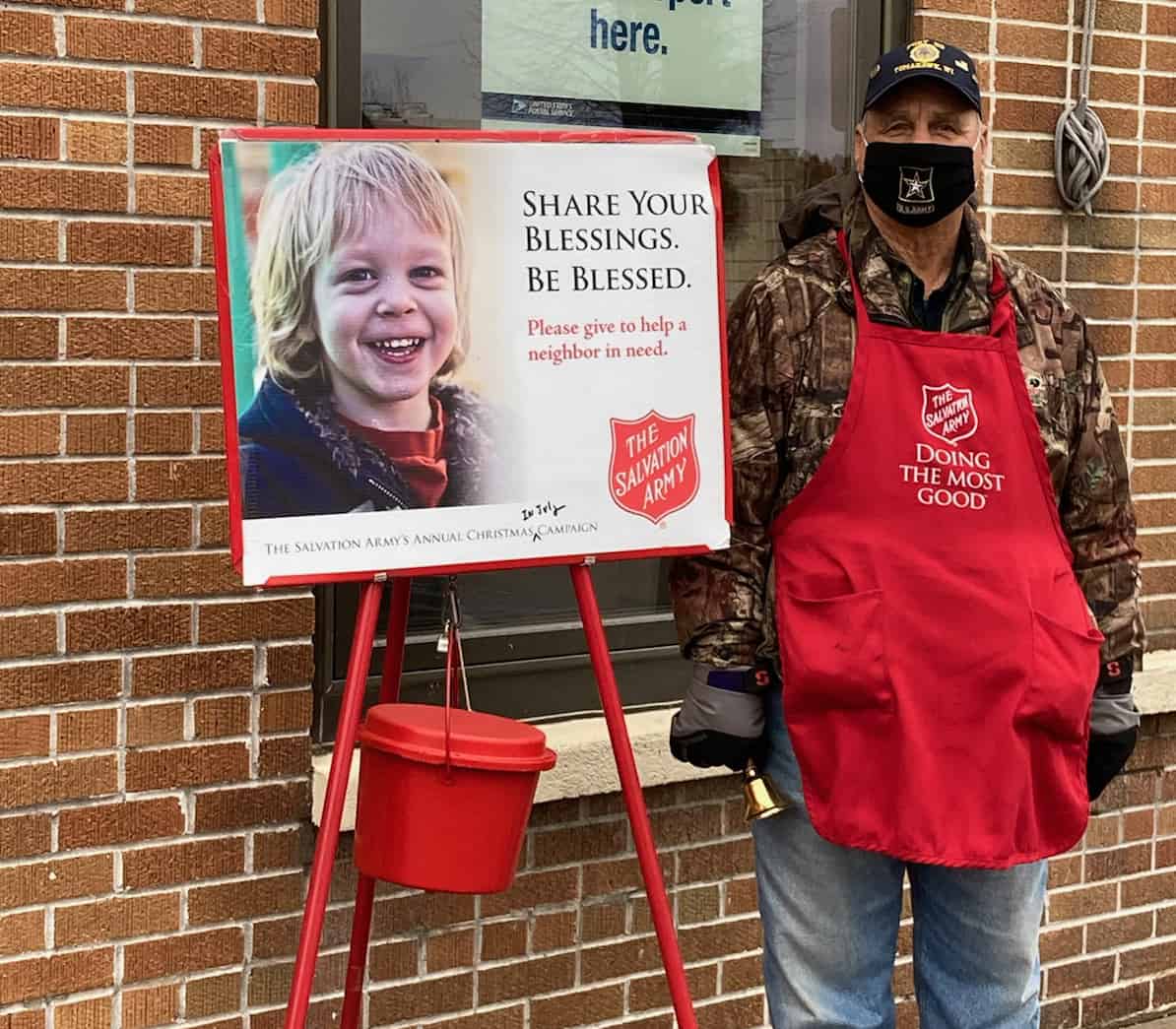Johnson thanks those who contributed during Salvation Army’s bell ringing campaign