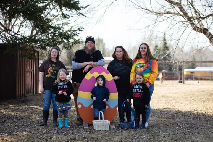 Hillstar Farm hosts Easter egg hunt