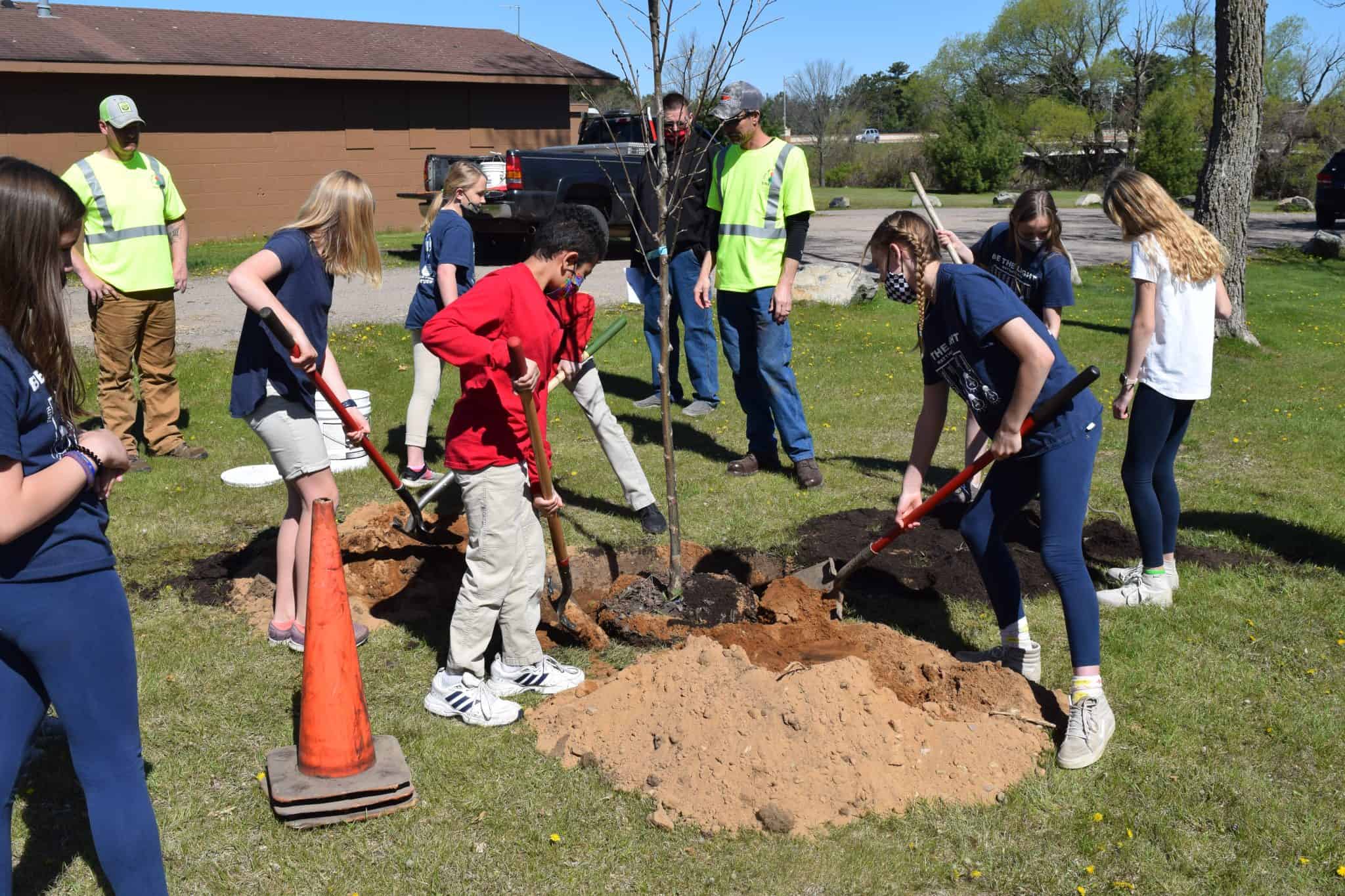 St. Mary’s students celebrate Arbor Day by planting trees in Veterans Memorial Park