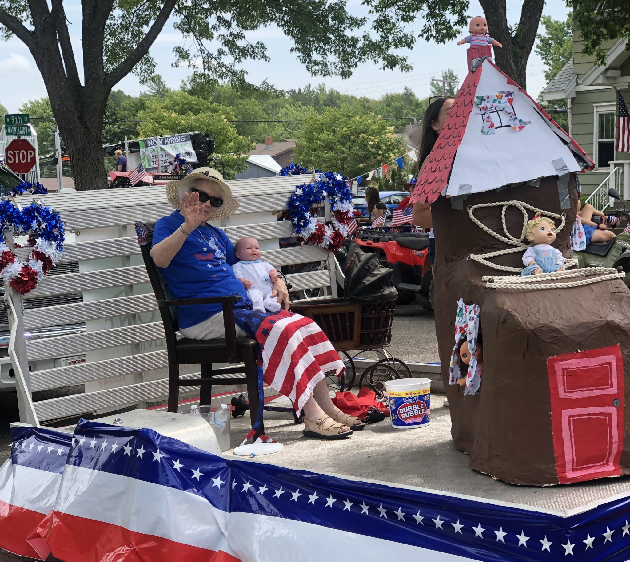 Dare to Dream: Milestone resident reenacts winning 4th of July parade float