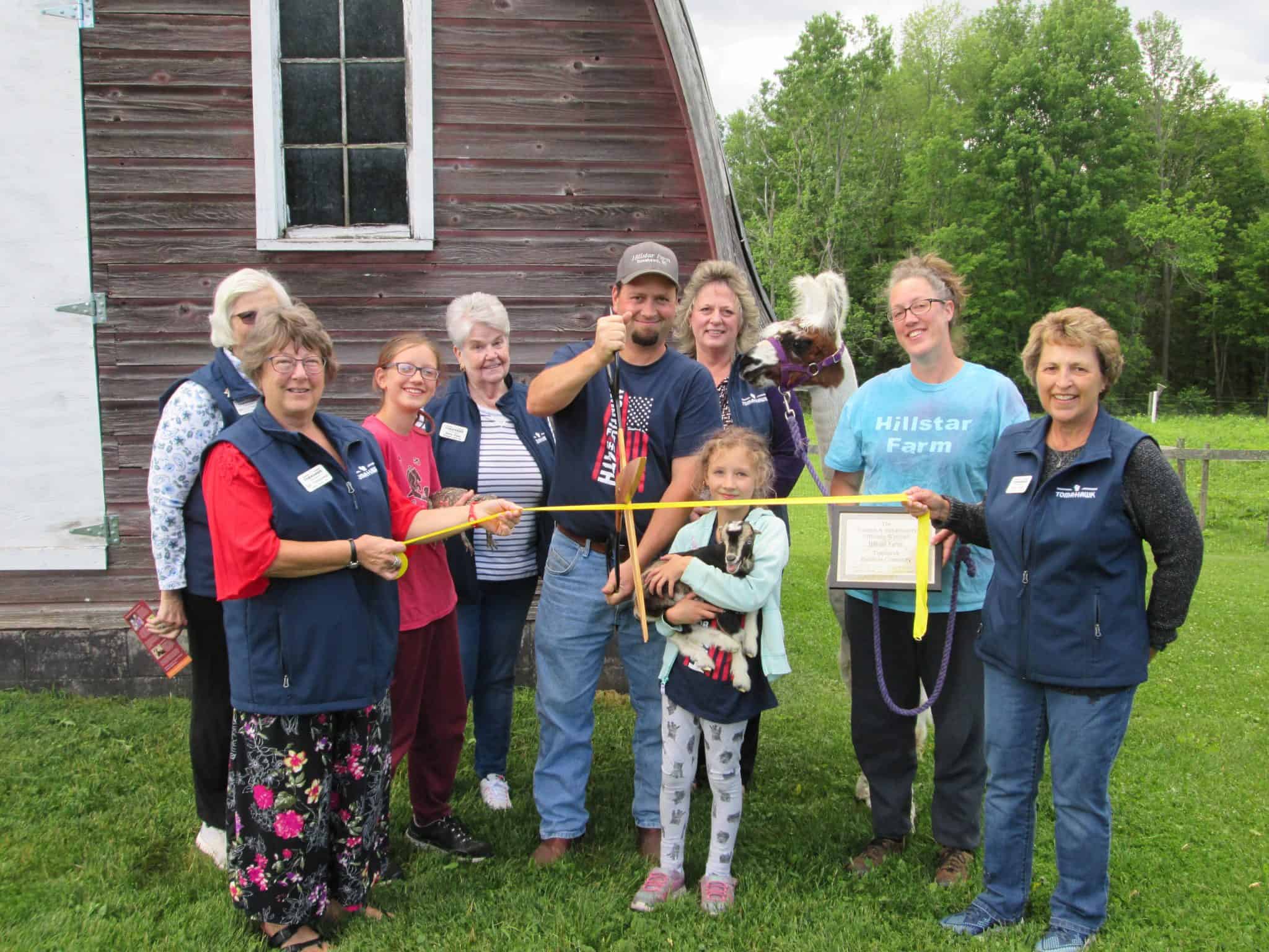 Tomahawk Chamber Ambassadors visit Hillstar Farm
