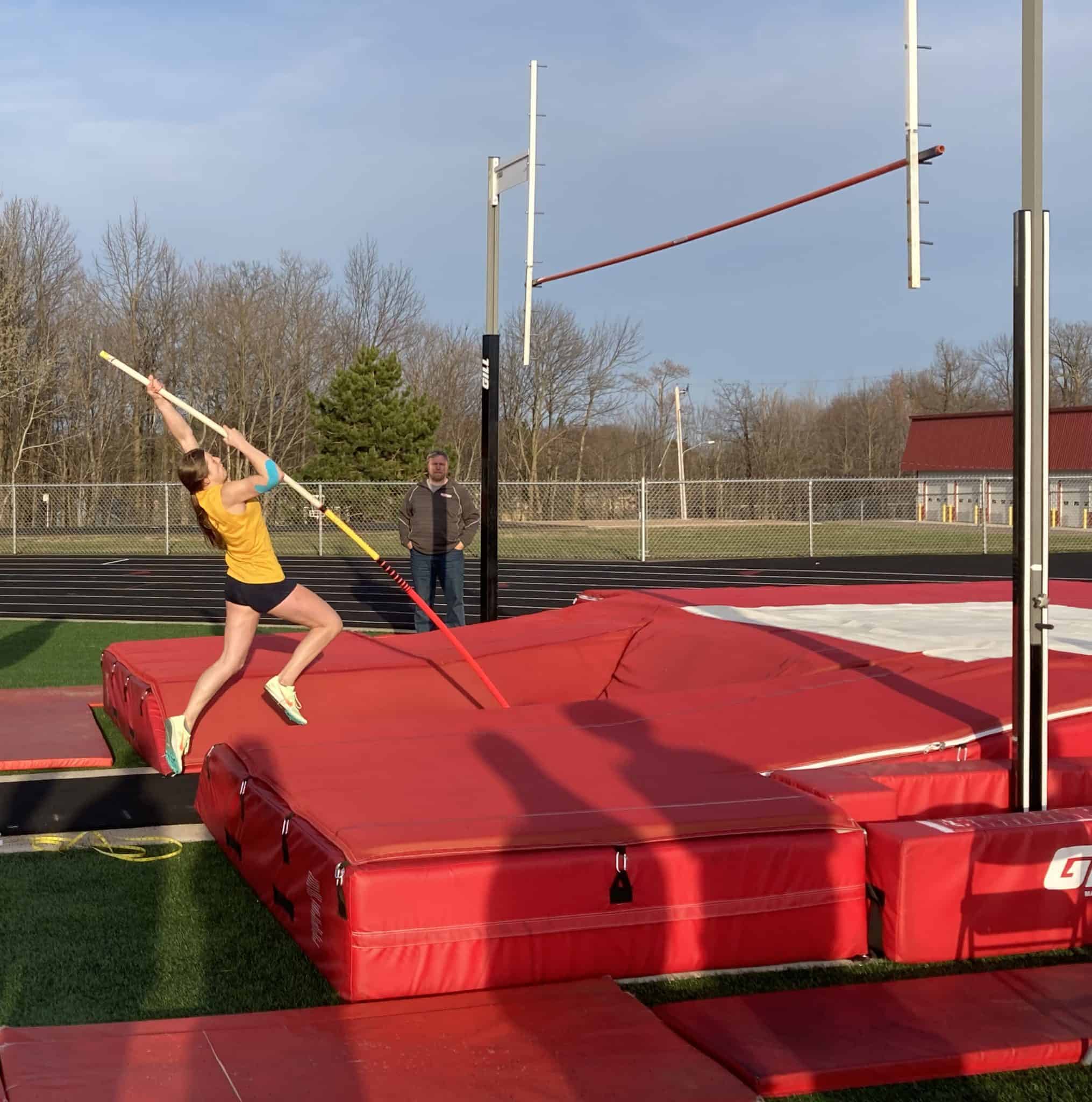Tomahawk’s Alicia Voermans shatters middle school pole vault record