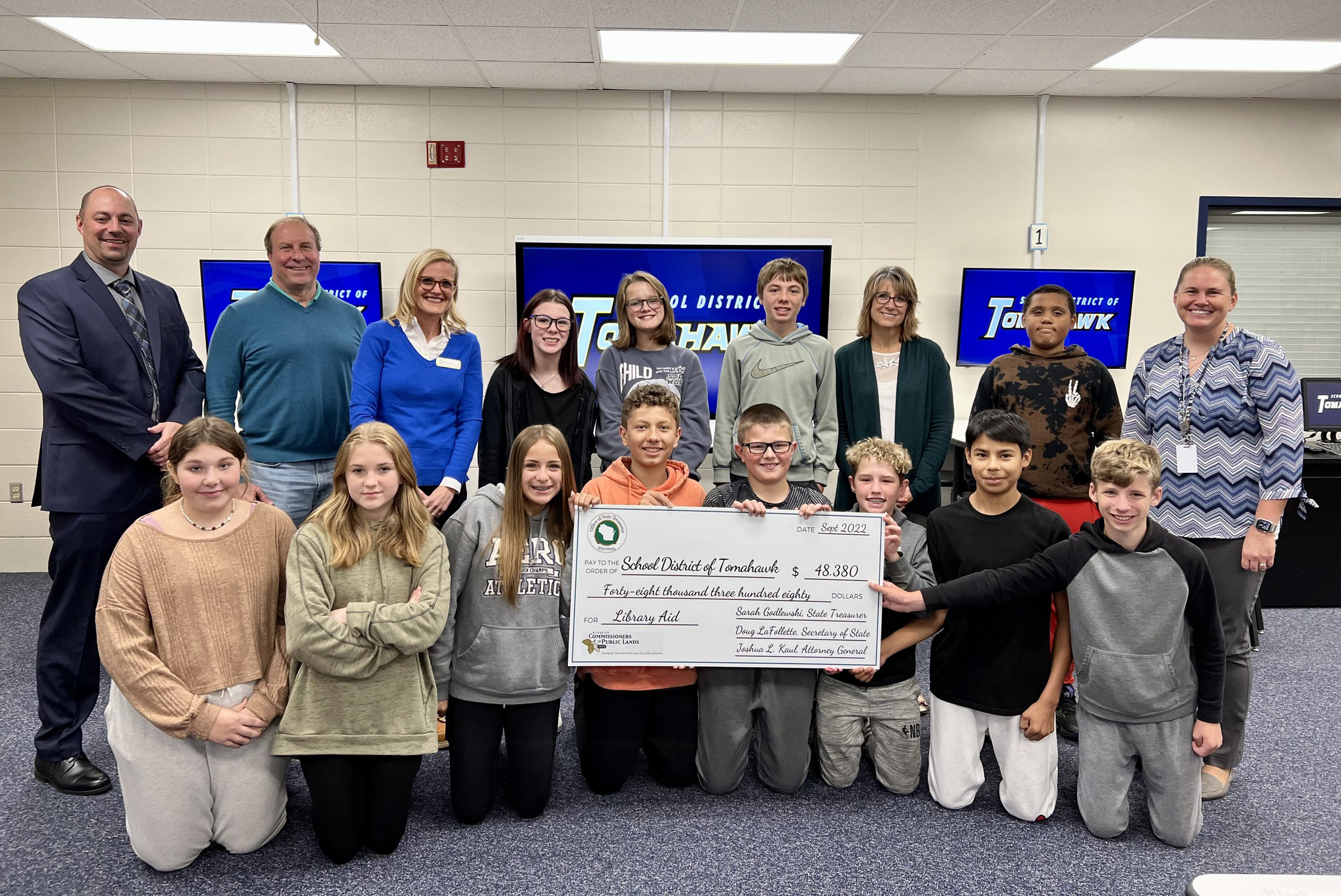 Tomahawk Middle School library receives $48,000.00 from Common School Fund