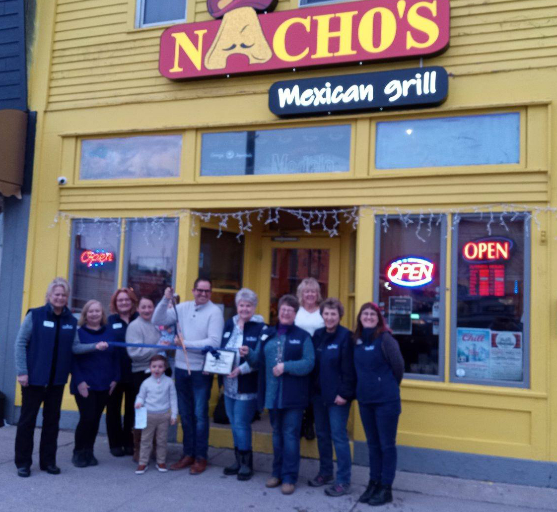 Chamber Ambassadors hold ribbon cutting ceremony Nacho’s Mexican Grill