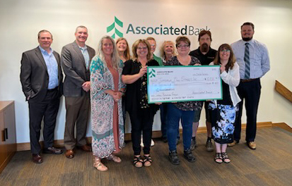 Associated Bank donates $5,000.00 to Tomahawk Main Street Inc.