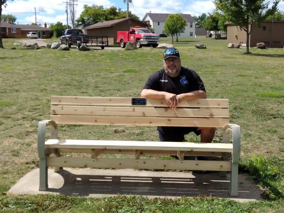 Summer Knights Car Club sponsors new bench in Veterans Memorial Park