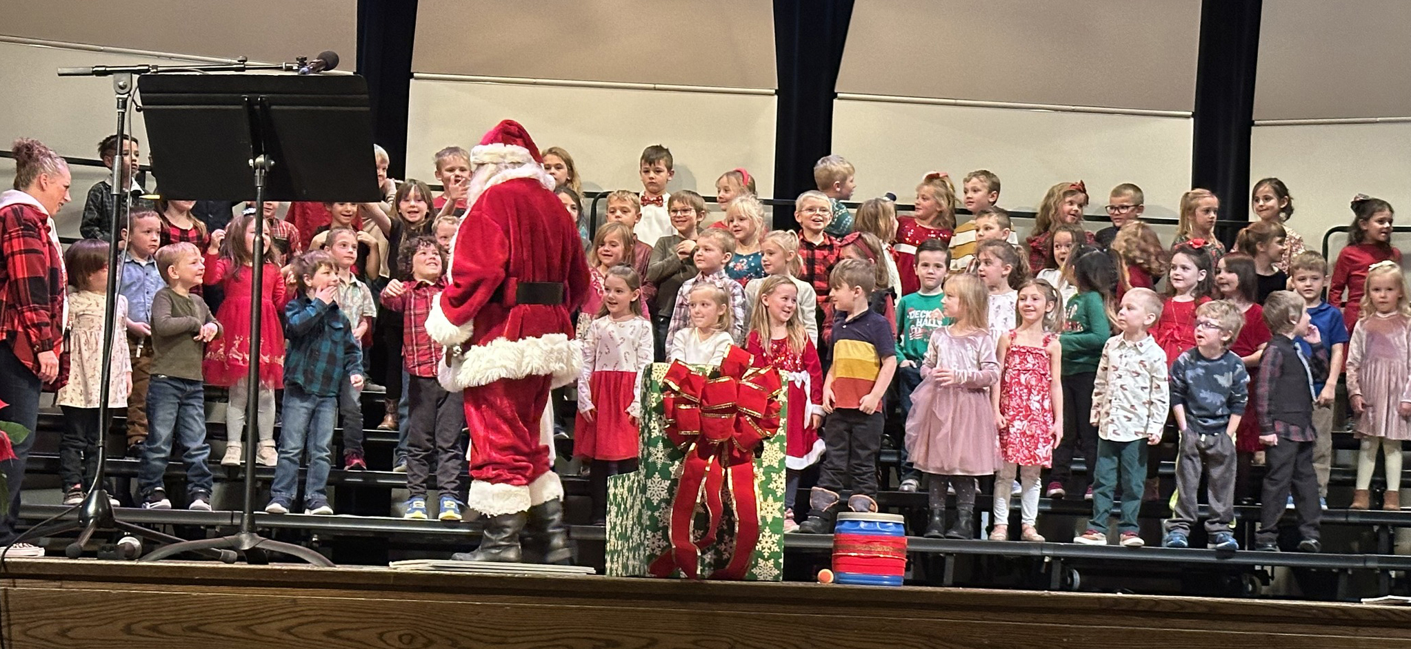 TES students perform holiday programs ‘Oh, the Possibilities’