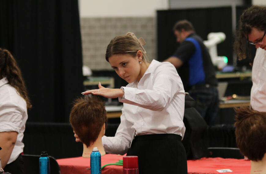 THS’s Rachael Reilly takes third place in SkillsUSA Wisconsin cosmetology competition